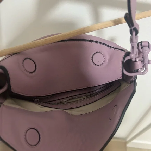 Liebeskind Dusty Pink Leather Shoulder Bag - Picture 3 of 7